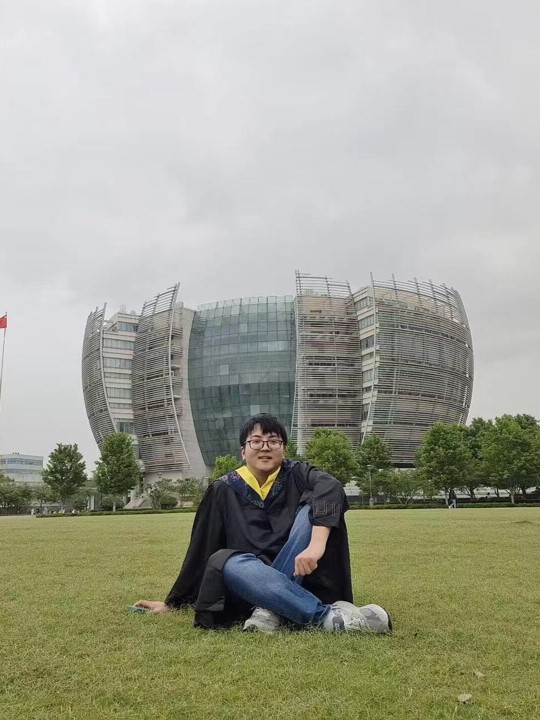Shengjie Gu (顾盛杰,2025)